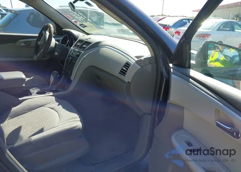 2010 Chevrolet Traverse Lt z USA, uszkodzony, nr VIN 1GNLVFED2AJ257063